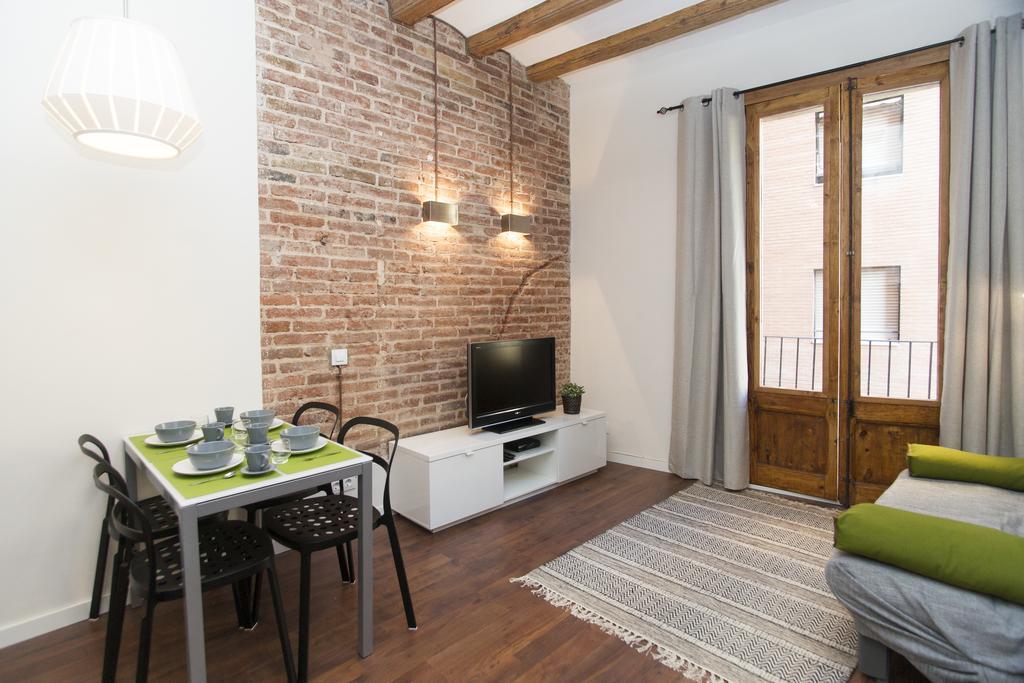 Apartments Barcelona Sagrada Kamer foto