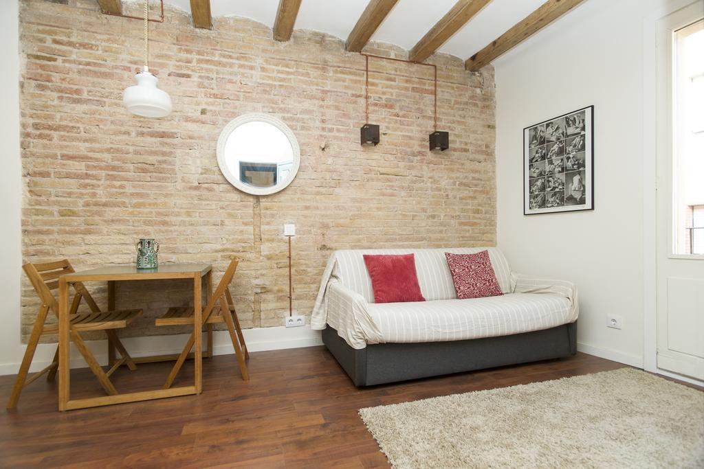 Apartments Barcelona Sagrada Kamer foto
