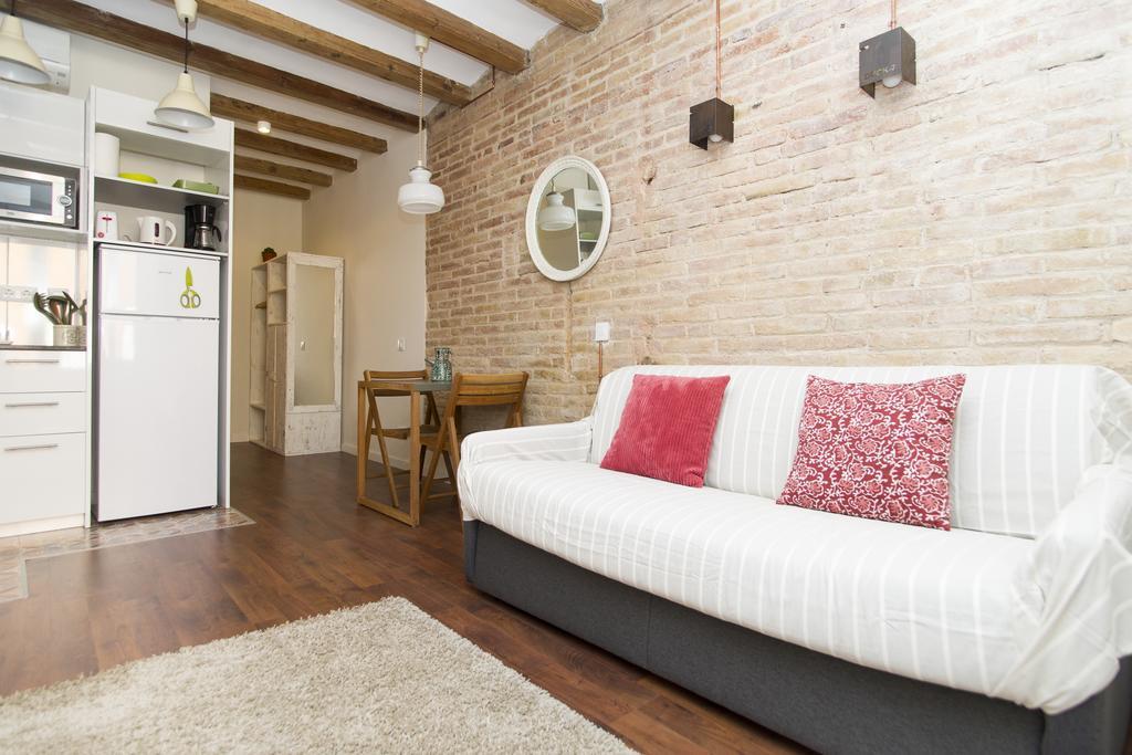 Apartments Barcelona Sagrada Kamer foto
