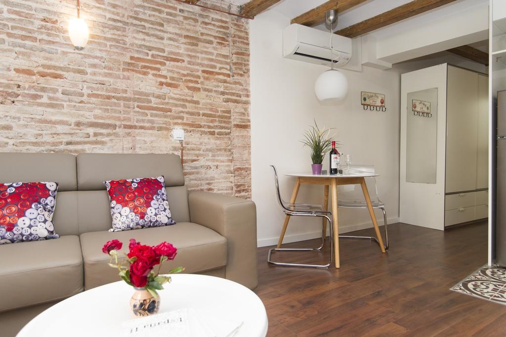 Apartments Barcelona Sagrada Kamer foto